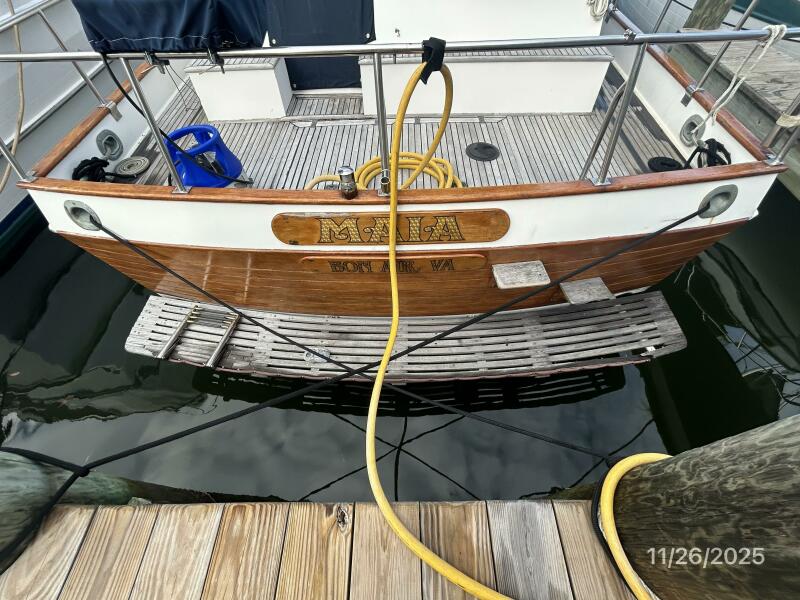 42' 1989 Grand Banks Classic