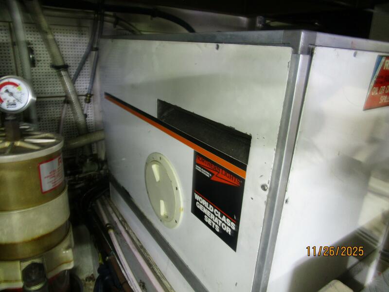 42' 1989 Grand Banks Classic