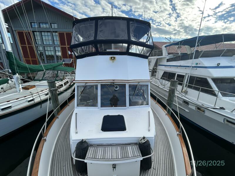42' 1989 Grand Banks Classic