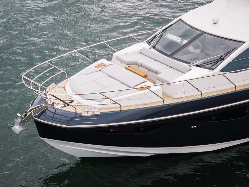 60ft Azimut Yacht For Sale