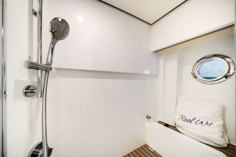 60ft Azimut Yacht For Sale