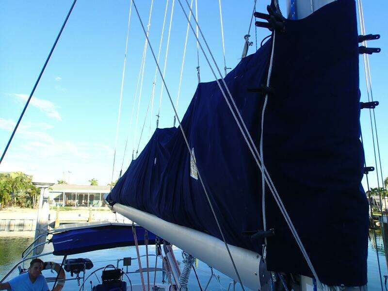 Semper Paratus 37ft Hunter Yacht For Sale