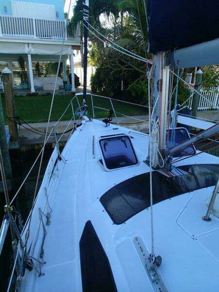 Semper Paratus 37ft Hunter Yacht For Sale