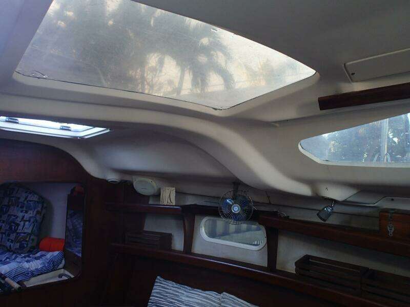 Semper Paratus 37ft Hunter Yacht For Sale