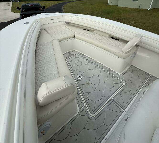 28ft Regulator Yacht For Sale