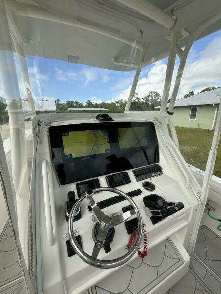 28ft Regulator Yacht For Sale