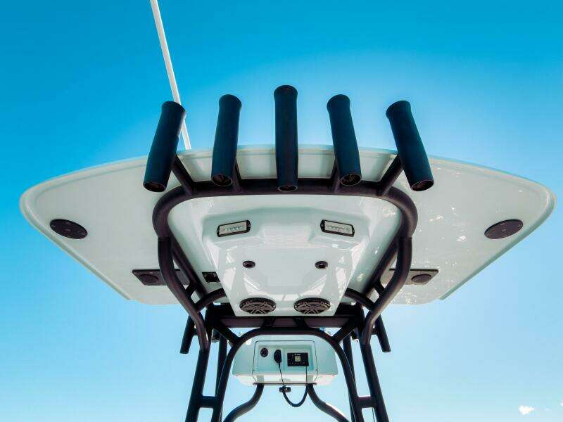 26 Hybrid 26ft Yellowfin Yacht For Sale