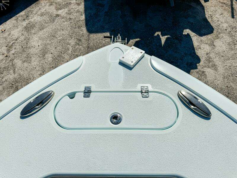 26 Hybrid 26ft Yellowfin Yacht For Sale