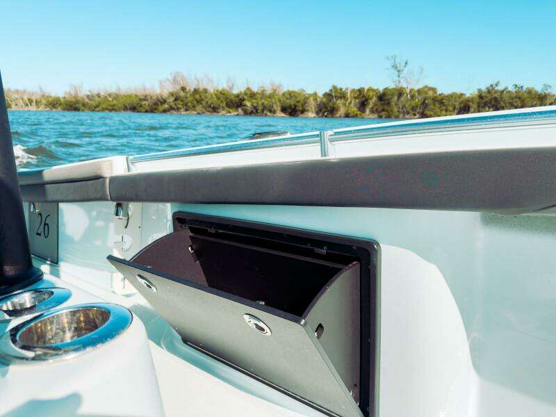 26 Hybrid 26ft Yellowfin Yacht For Sale