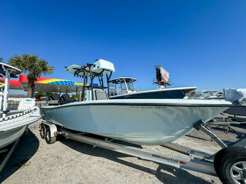 26 Hybrid 26ft Yellowfin Yacht For Sale