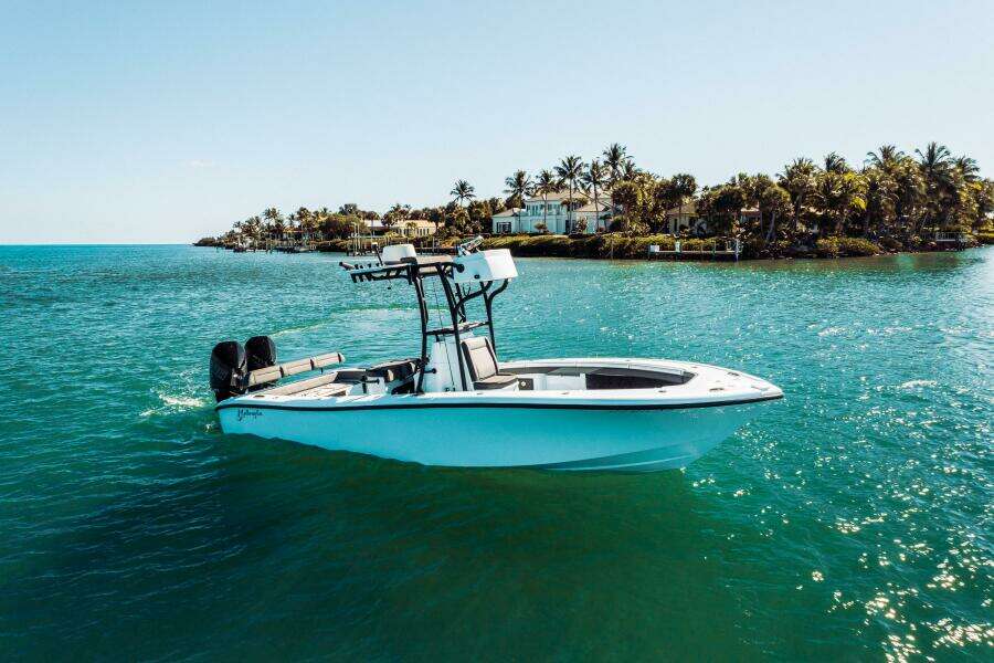 26 Hybrid 26ft Yellowfin Yacht For Sale