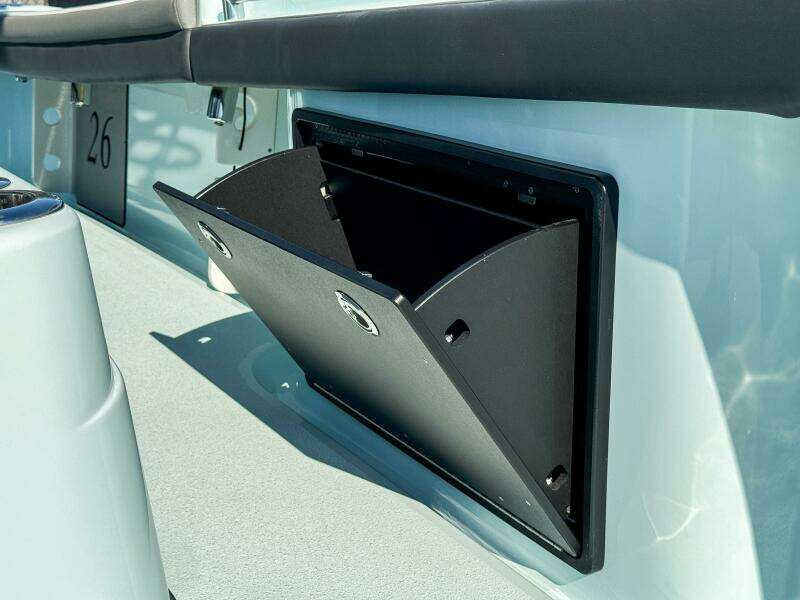 26 Hybrid 26ft Yellowfin Yacht For Sale