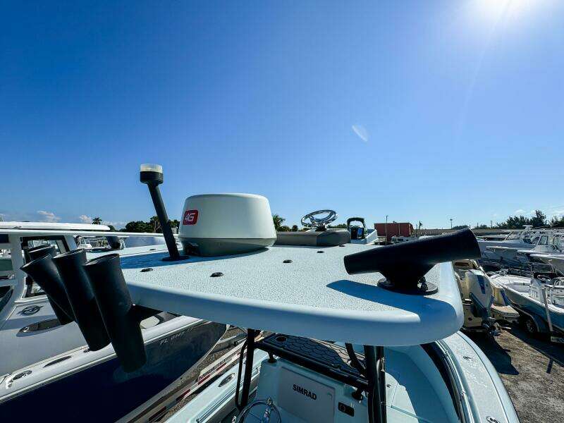 26 Hybrid 26ft Yellowfin Yacht For Sale