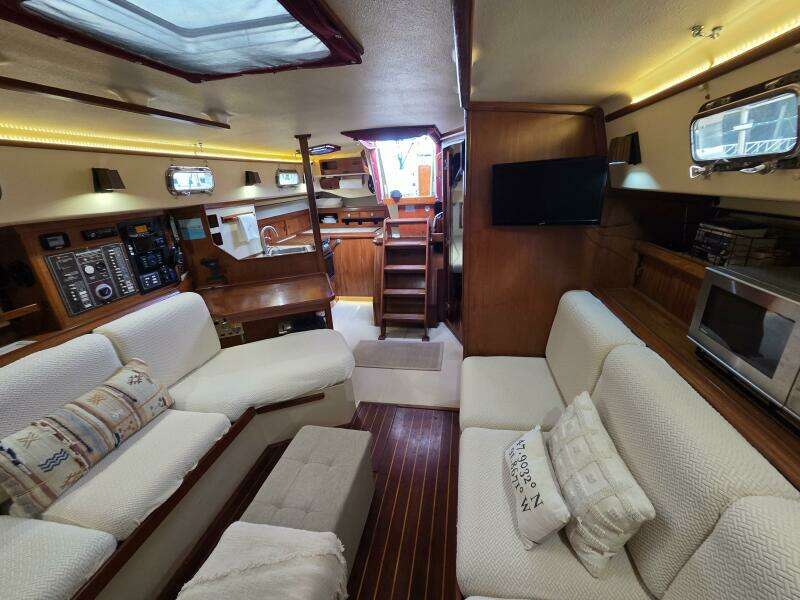 Solace 38ft Island Packet Yacht For Sale