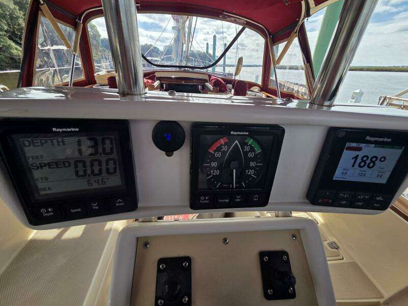 Solace 38ft Island Packet Yacht For Sale