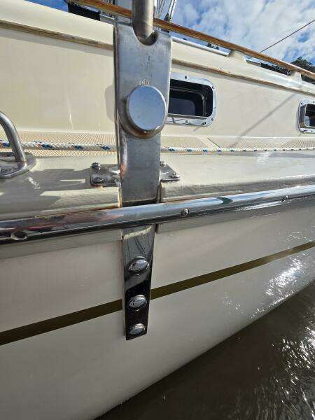 Solace 38ft Island Packet Yacht For Sale