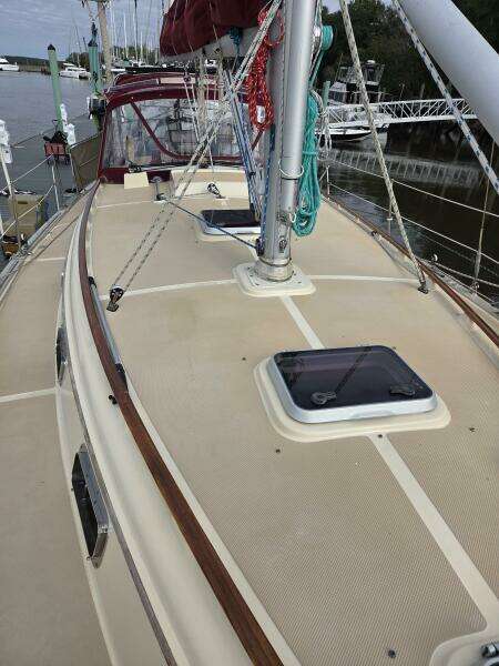 Solace 38ft Island Packet Yacht For Sale
