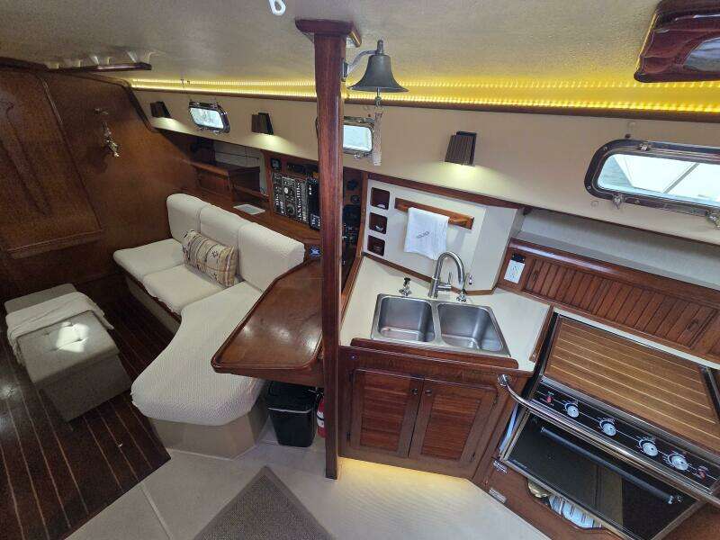 Solace 38ft Island Packet Yacht For Sale