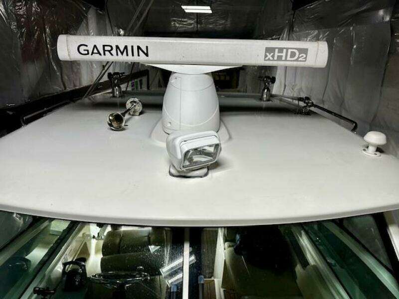 28ft Boston Whaler Yacht For Sale