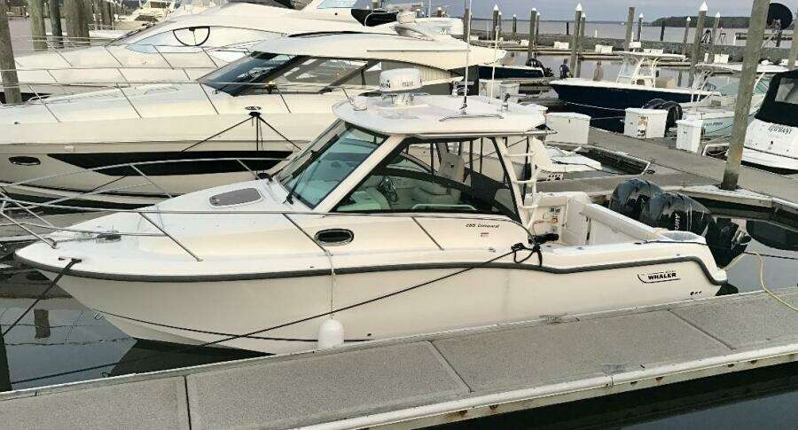 28ft Boston Whaler Yacht For Sale