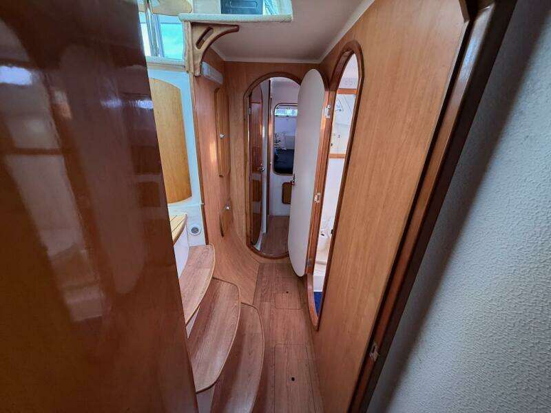 Zimbini 40ft Island Spirit Yacht For Sale
