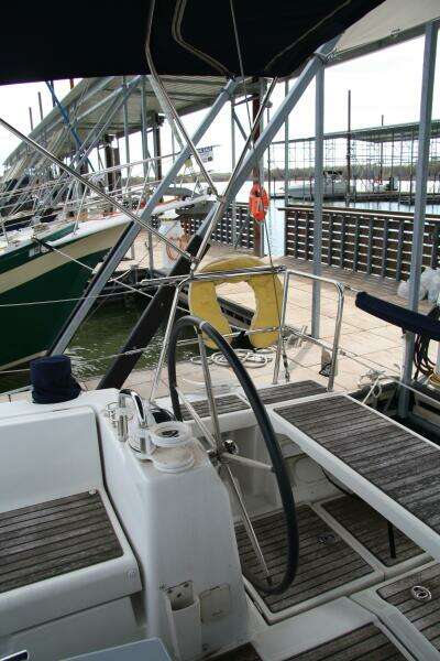 Knot On Call 41ft Beneteau Yacht For Sale