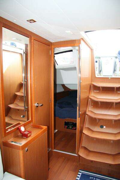 Knot On Call 41ft Beneteau Yacht For Sale