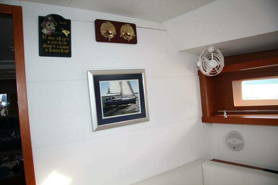 Knot On Call 41ft Beneteau Yacht For Sale