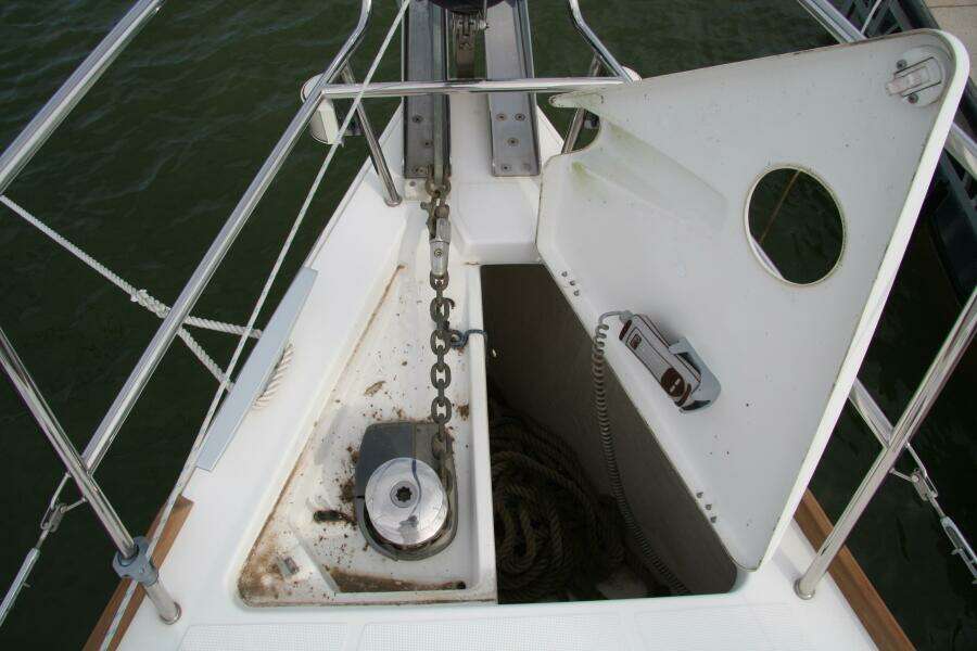 Knot On Call 41ft Beneteau Yacht For Sale