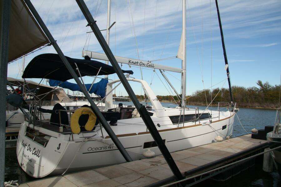 Knot On Call 41ft Beneteau Yacht For Sale