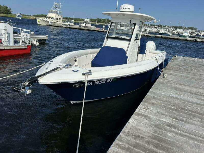 25ft Everglades Yacht For Sale