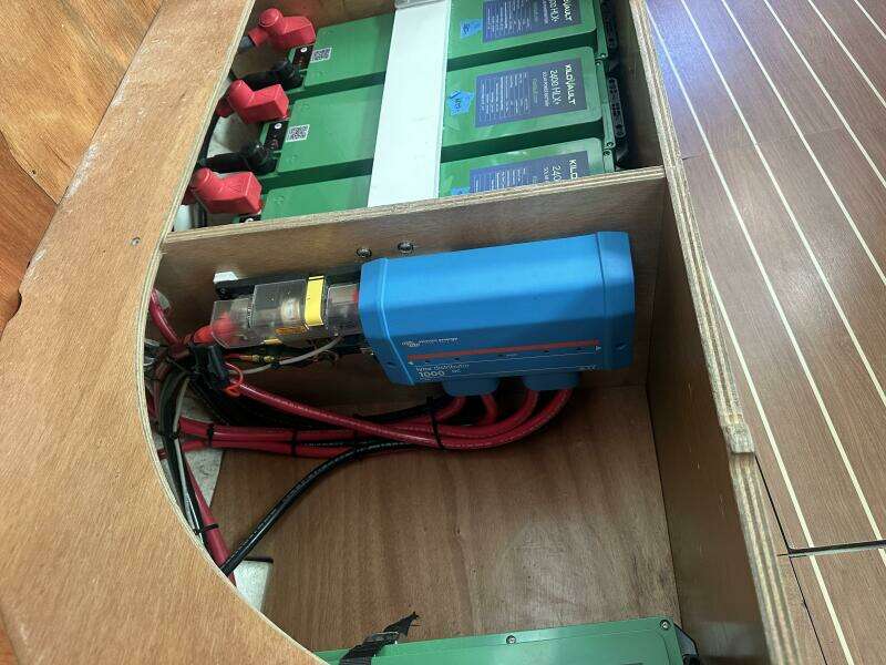 Salty Solution 42ft Jeanneau Yacht For Sale