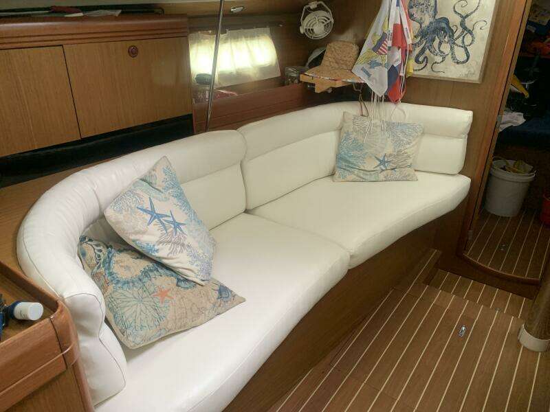 Salty Solution 42ft Jeanneau Yacht For Sale