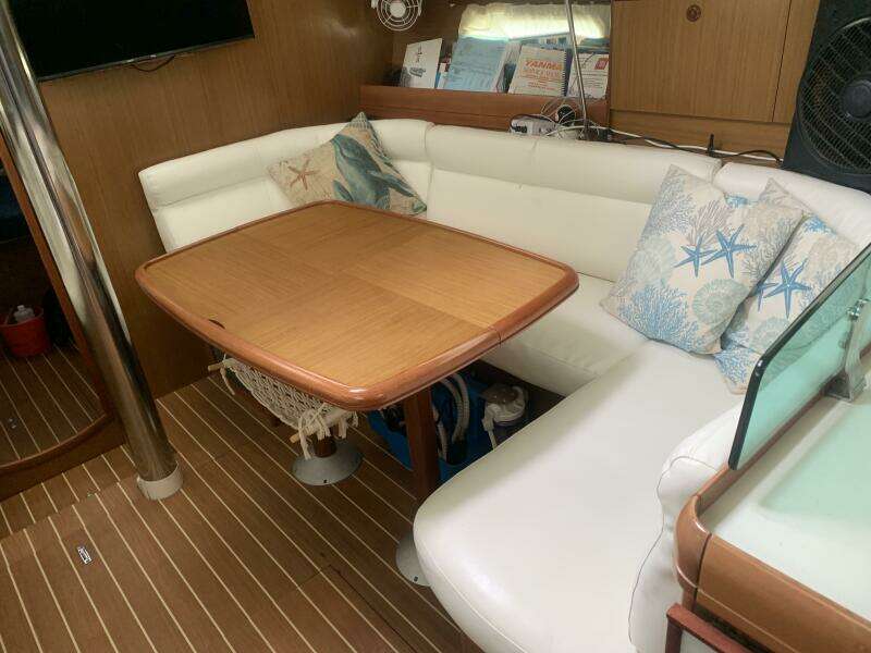 Salty Solution 42ft Jeanneau Yacht For Sale