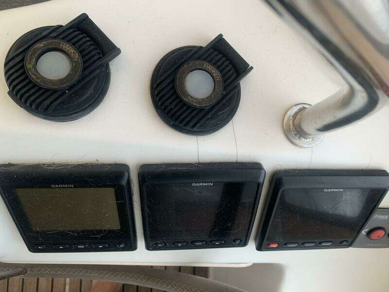 Salty Solution 42ft Jeanneau Yacht For Sale