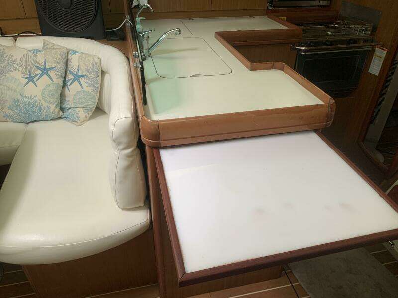 Salty Solution 42ft Jeanneau Yacht For Sale