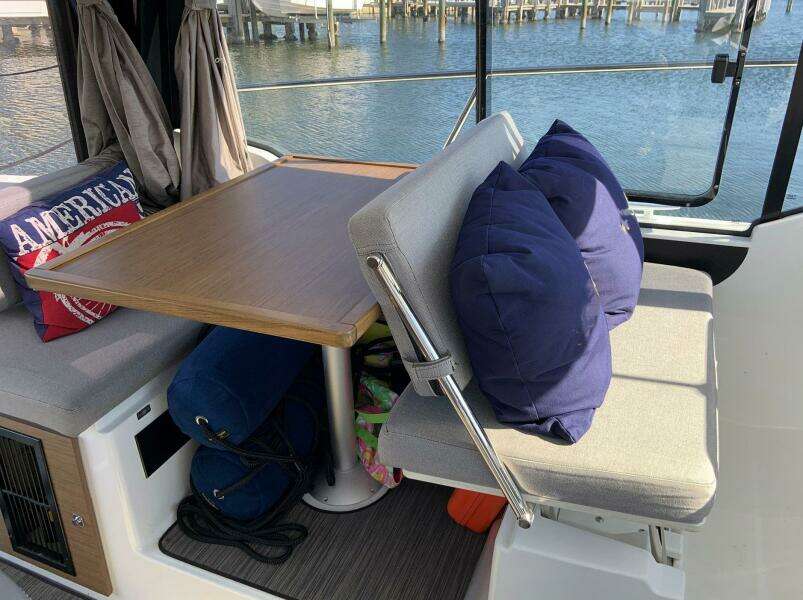 Iffin 29ft Jeanneau Yacht For Sale