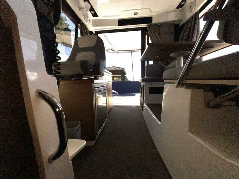 Iffin 29ft Jeanneau Yacht For Sale