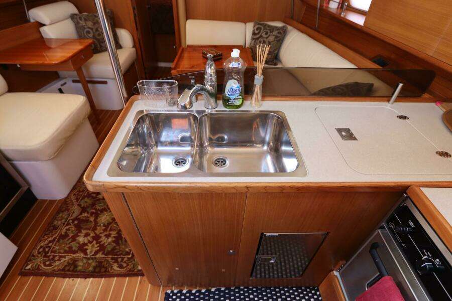 35ft Catalina Yacht For Sale