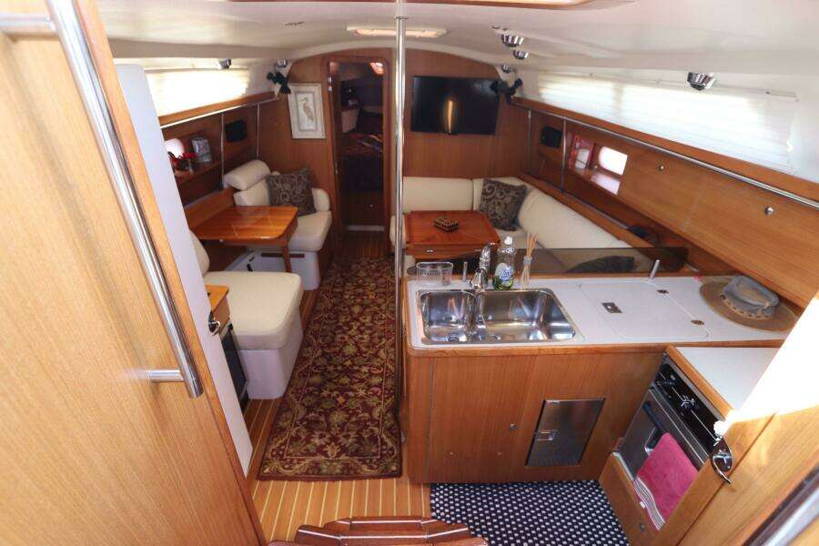35ft Catalina Yacht For Sale