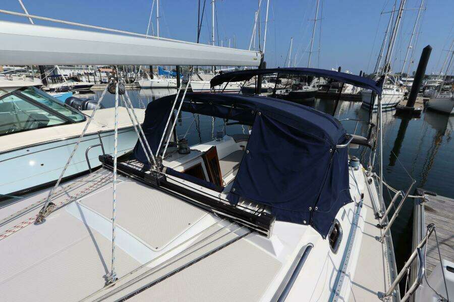 35ft Catalina Yacht For Sale