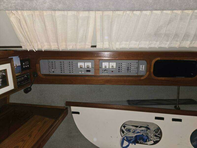 35ft S2 Yacht For Sale