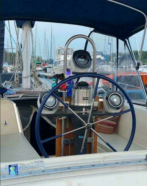 35ft S2 Yacht For Sale