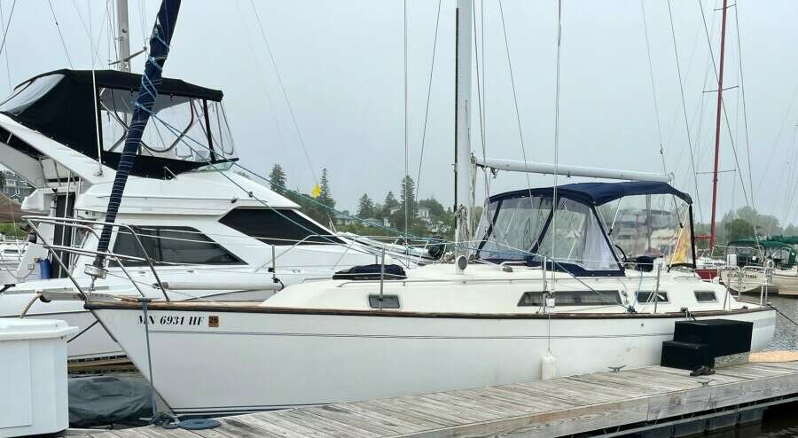 35ft S2 Yacht For Sale