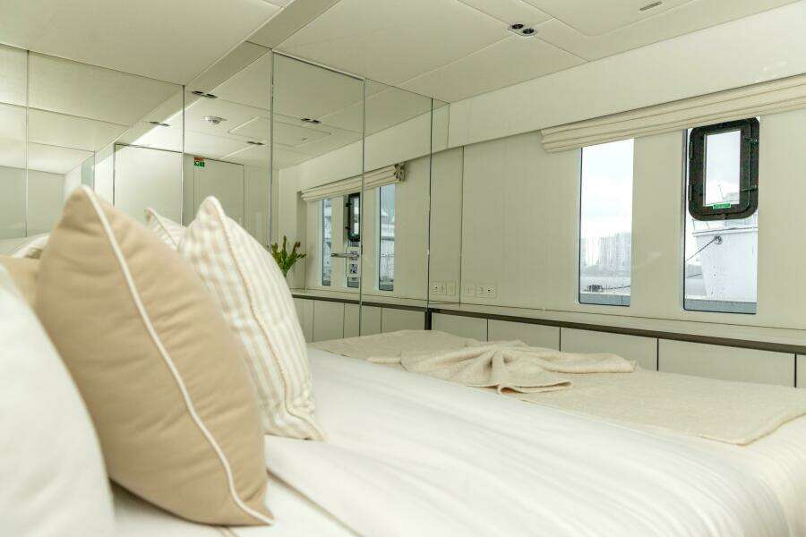 FAT CAT 80ft Sunreef Yacht For Sale