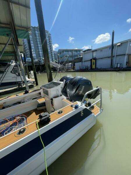 30ft Custom Yacht For Sale