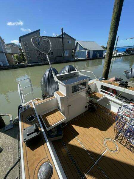 30ft Custom Yacht For Sale