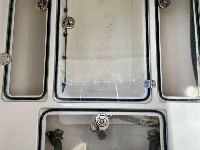 37ft Bahama Yacht For Sale