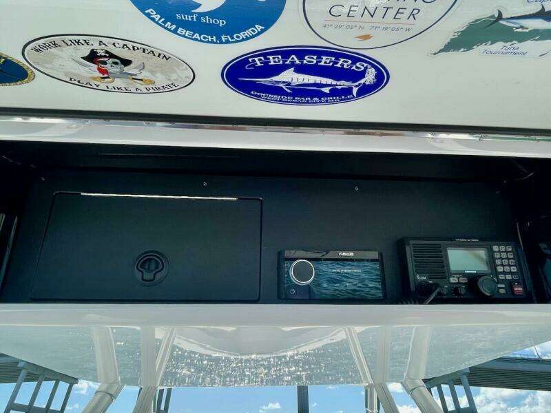 37ft Bahama Yacht For Sale