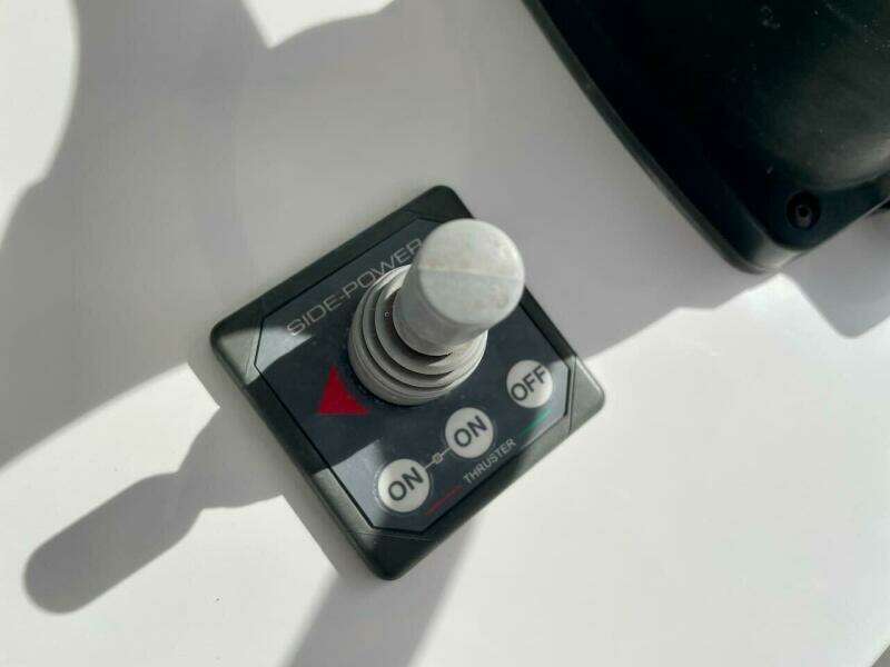 37ft Bahama Yacht For Sale